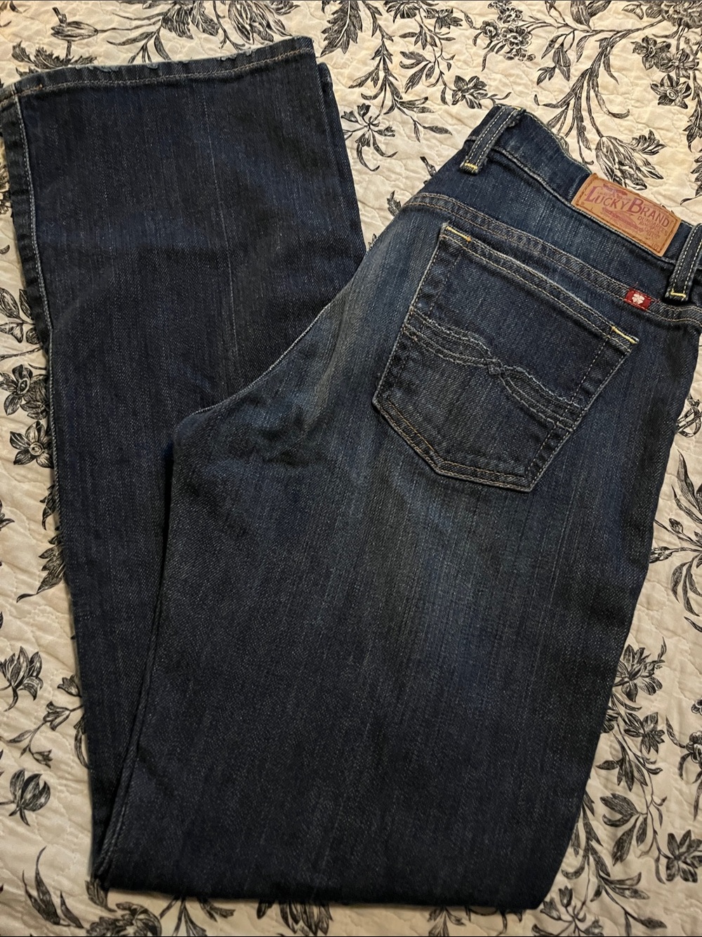 Lucky Brand Women’s Indigo Straight Leg Jeans